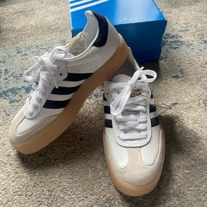 Womens Adidas Sambae Sneaker